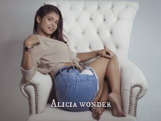 Alicia_wonder
