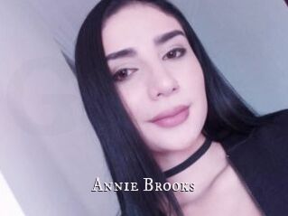 Annie_Brooks