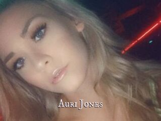 Auri_Jones