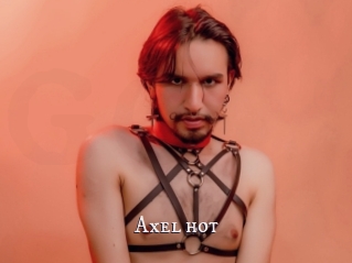 Axel_hot