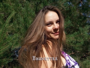 Brunettee