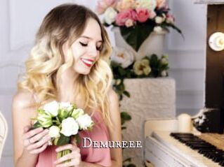 Demureee