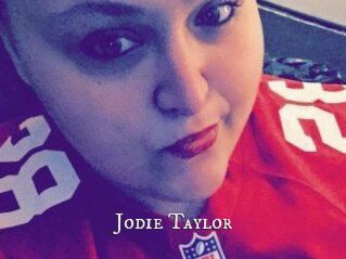 Jodie_Taylor