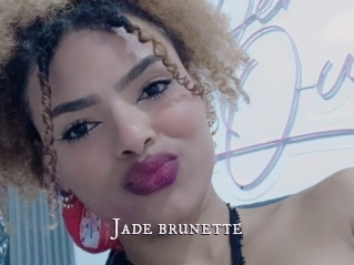 Jade_brunette