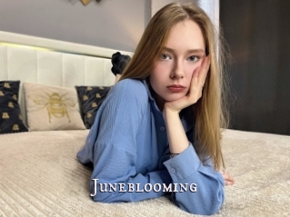 Juneblooming