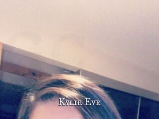 Kylie_Eve