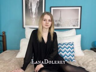 LanaDolerey