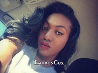 Lauren_Cox