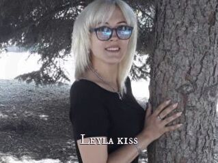 Leyla_kiss