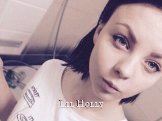 Lil_Holly