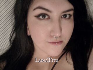 LunaTits