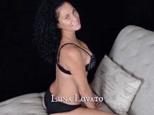 Luna_Lovato