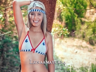 Lunaamayer24