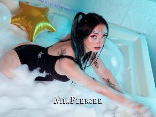 MiaPiercee