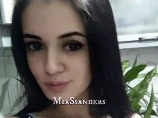 MiaSsanders