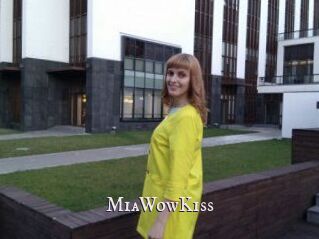 MiaWowKiss
