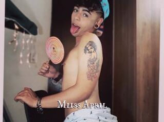 Miiss_April