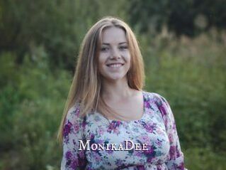 MonikaDee