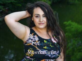 MonykaCute