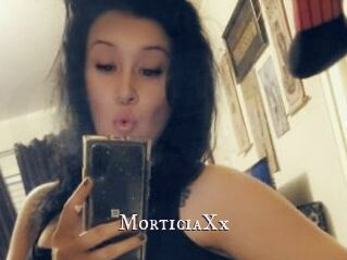 MorticiaXx