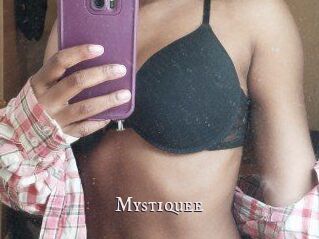 Mystiquee