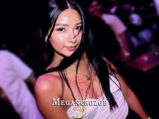 Megancruzgb