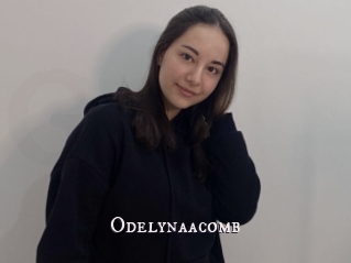 Odelynaacomb