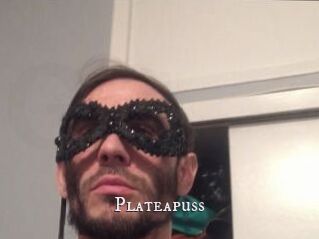 Plate_a_puss