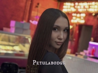 Petulabodge