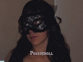 Pusssydoll