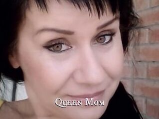 Queen_Mom