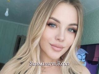 SubmissiveRoxy