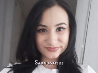 Sarahnoyr1