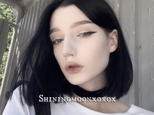 Shiningmoonxoxox