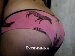 Shy_hmmmmm