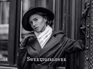 Sweetygirlonee