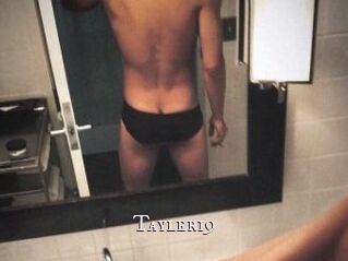 Tayler19