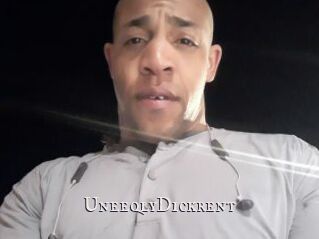 UneeqlyDickrent