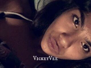 Vickey_Vee