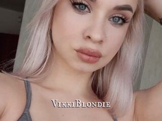 VikkiBlondie